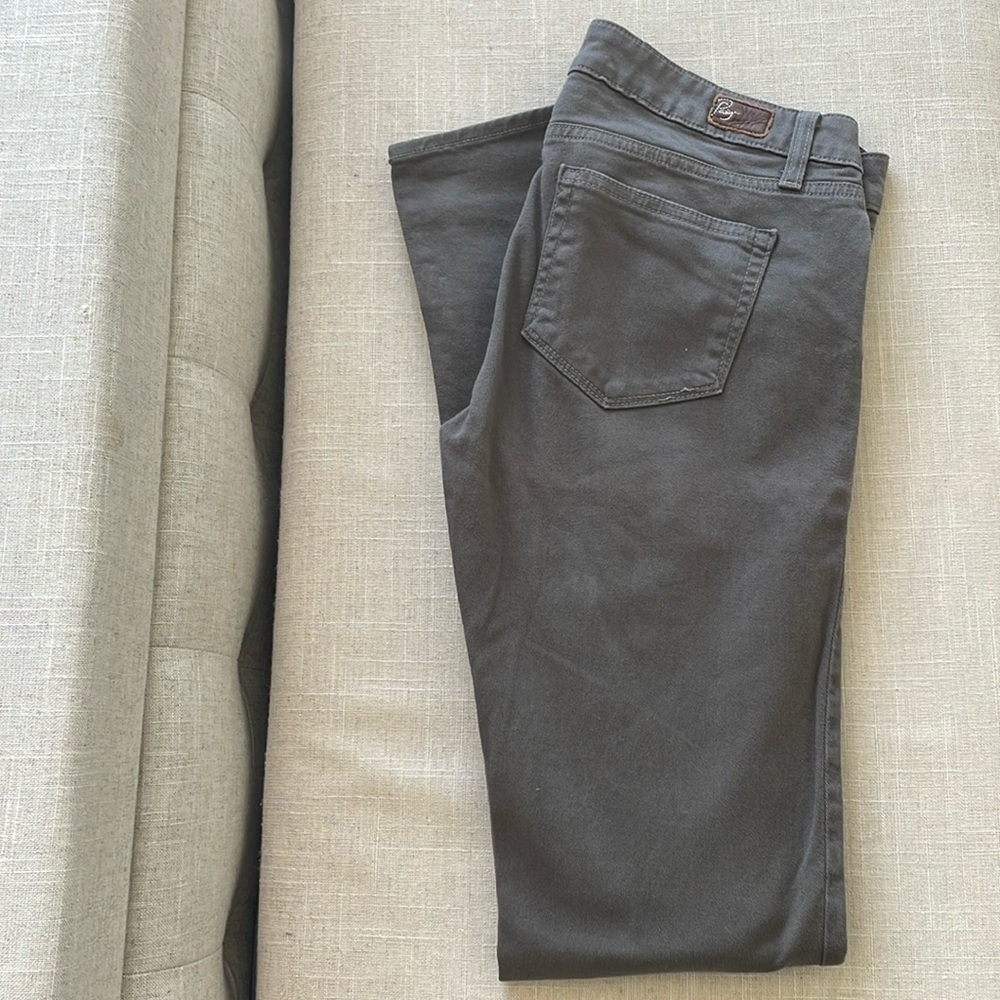 Paige Peg Skinny Jean Size 28
